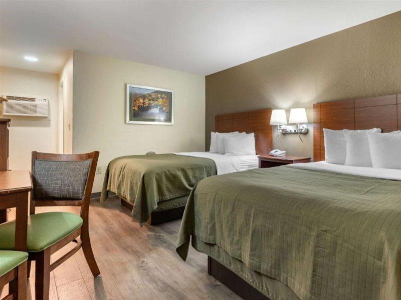 Econo Lodge Cherokee Near River Park Eksteriør bilde