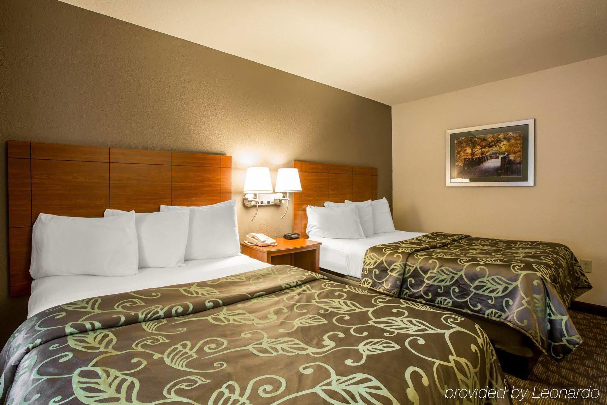 Econo Lodge Cherokee Near River Park Eksteriør bilde